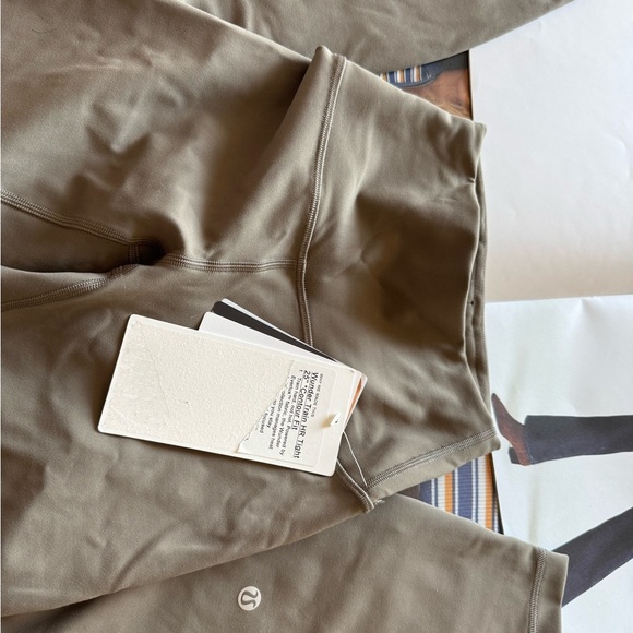 New- Lululemon Wunder Train High-Rise Tight 25" in Bay Leaf - Picture 8 of 8